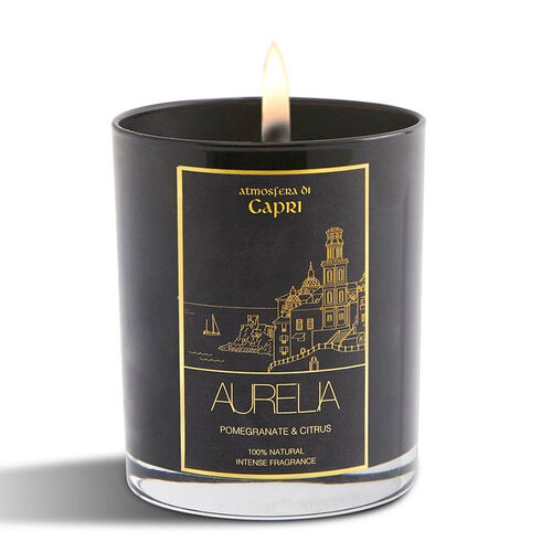 siyah renkli meyve kokulu mum